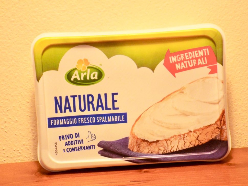 Arla Natural spreadable cheese