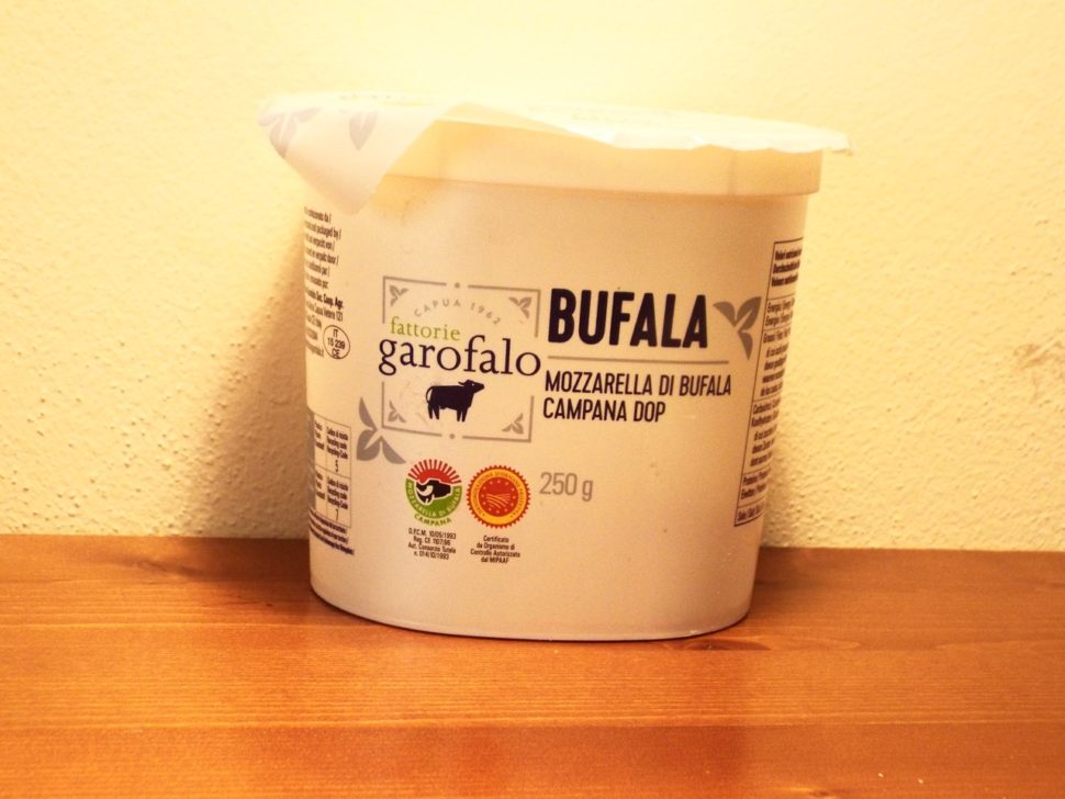 La Mozzarella di Bufala Campana DOP de Fattorie Garofalo se elabora exclusivamente con leche de búfala procedente de la zona DOP.