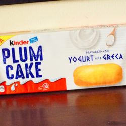 Kinder PlumCake preparado con yogur griego