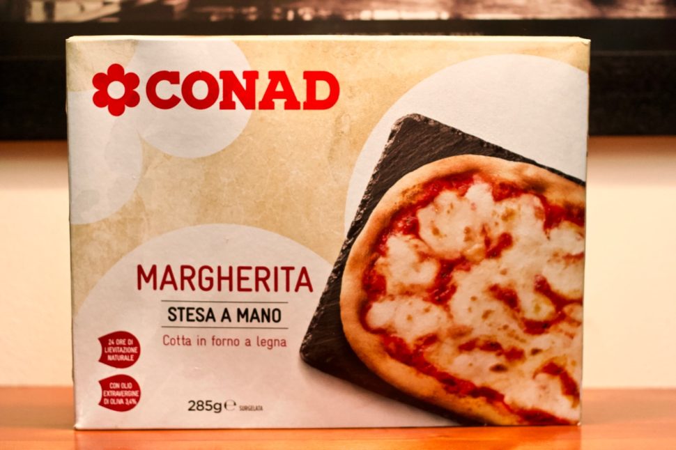 Gefrorene handgerollte Conad Margherita Pizza