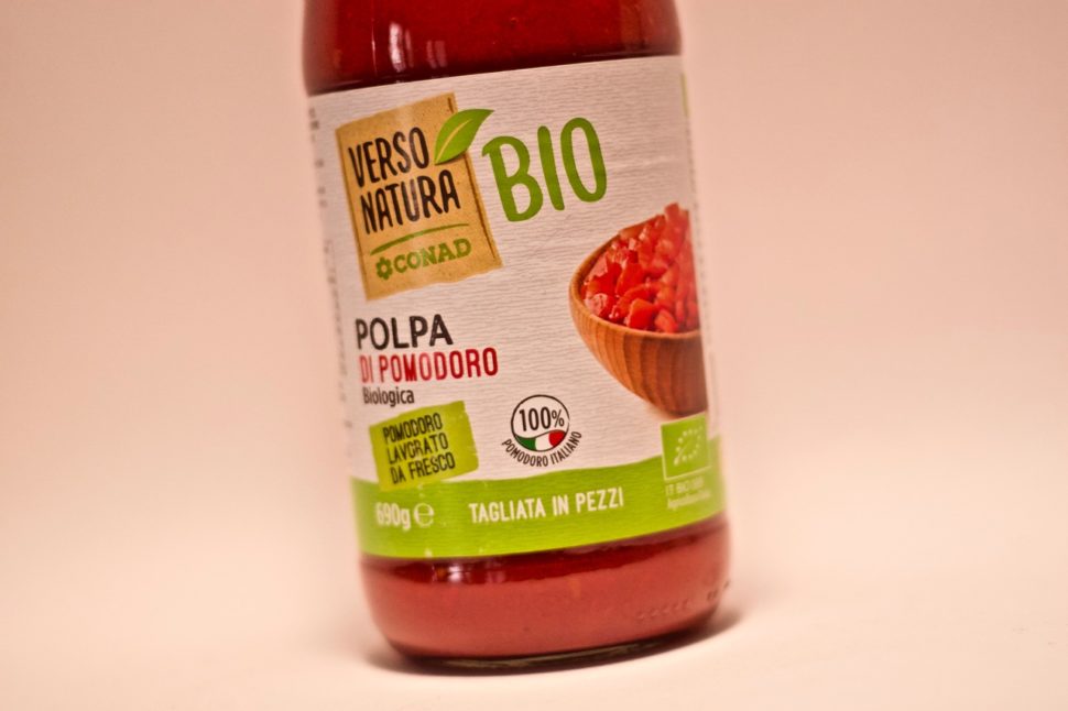 Conad Organic Tomato Pulp in glass bottle Verso Natura, is grown in Italy and